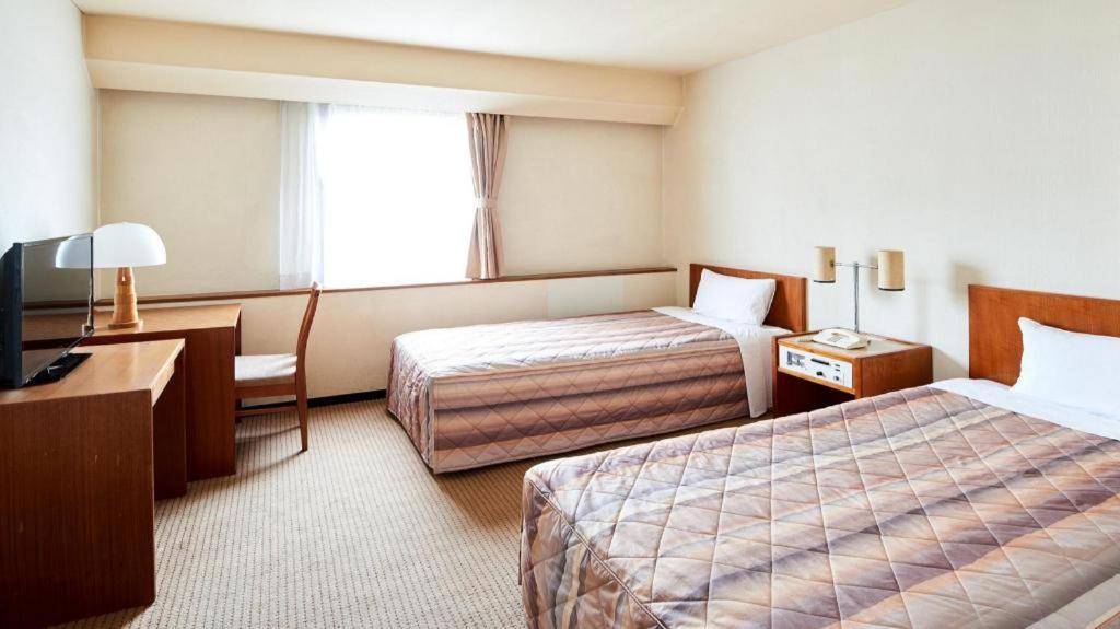 Marroad Inn Tokyo Fuchū Esterno foto