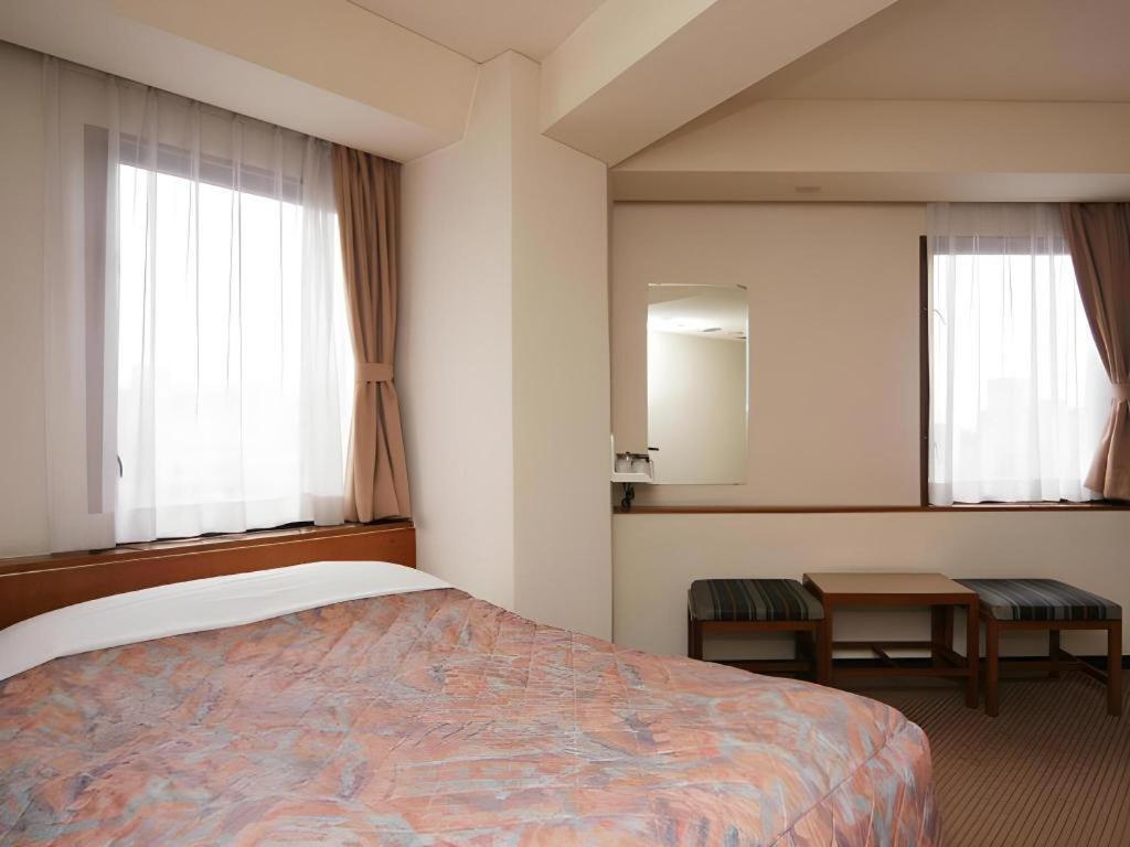 Marroad Inn Tokyo Fuchū Esterno foto
