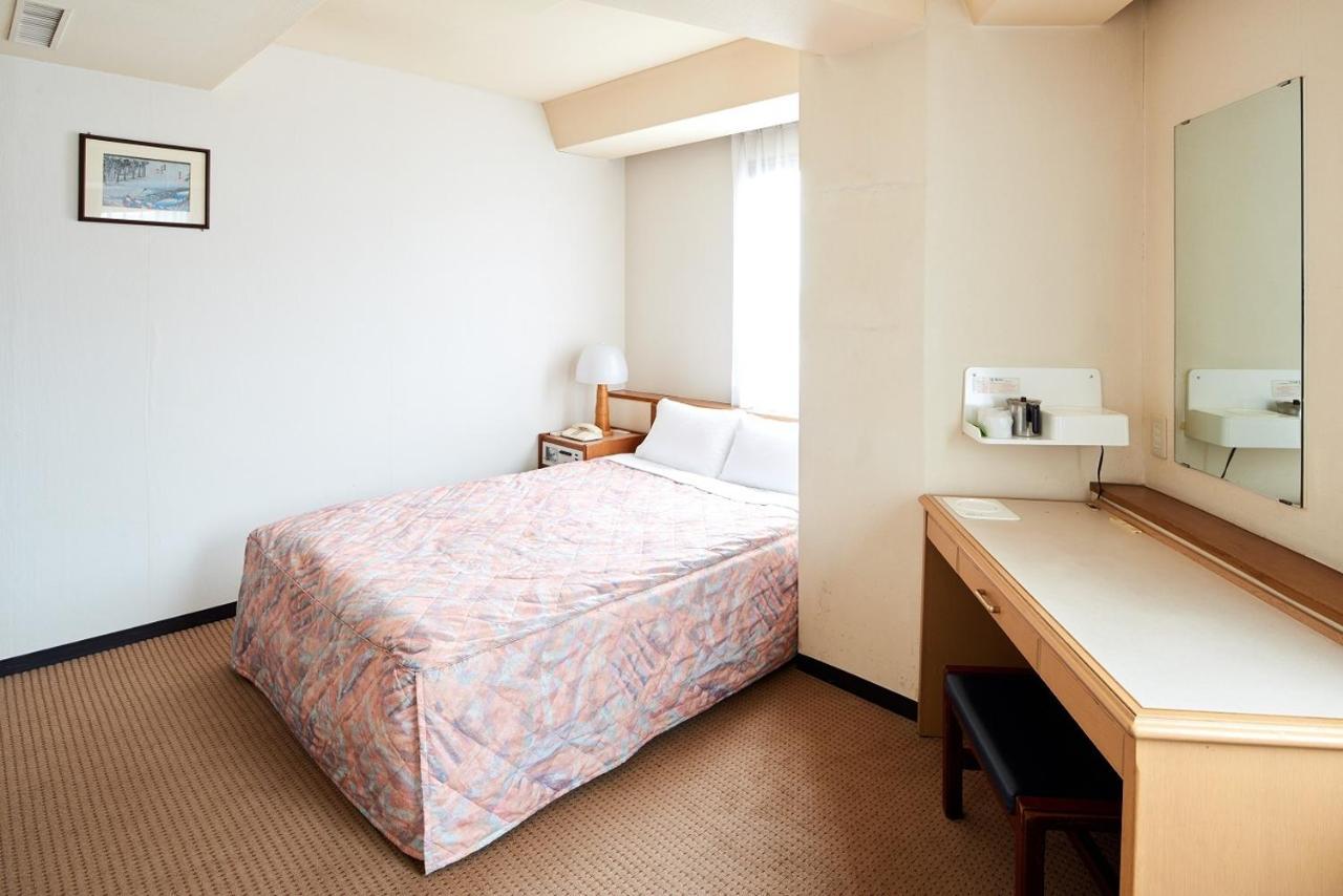 Marroad Inn Tokyo Fuchū Esterno foto